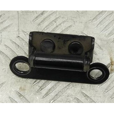 Кузов Петля кришки багажника 2016-2022 XW нова 6881047081 TOYOTA Toyota(р)